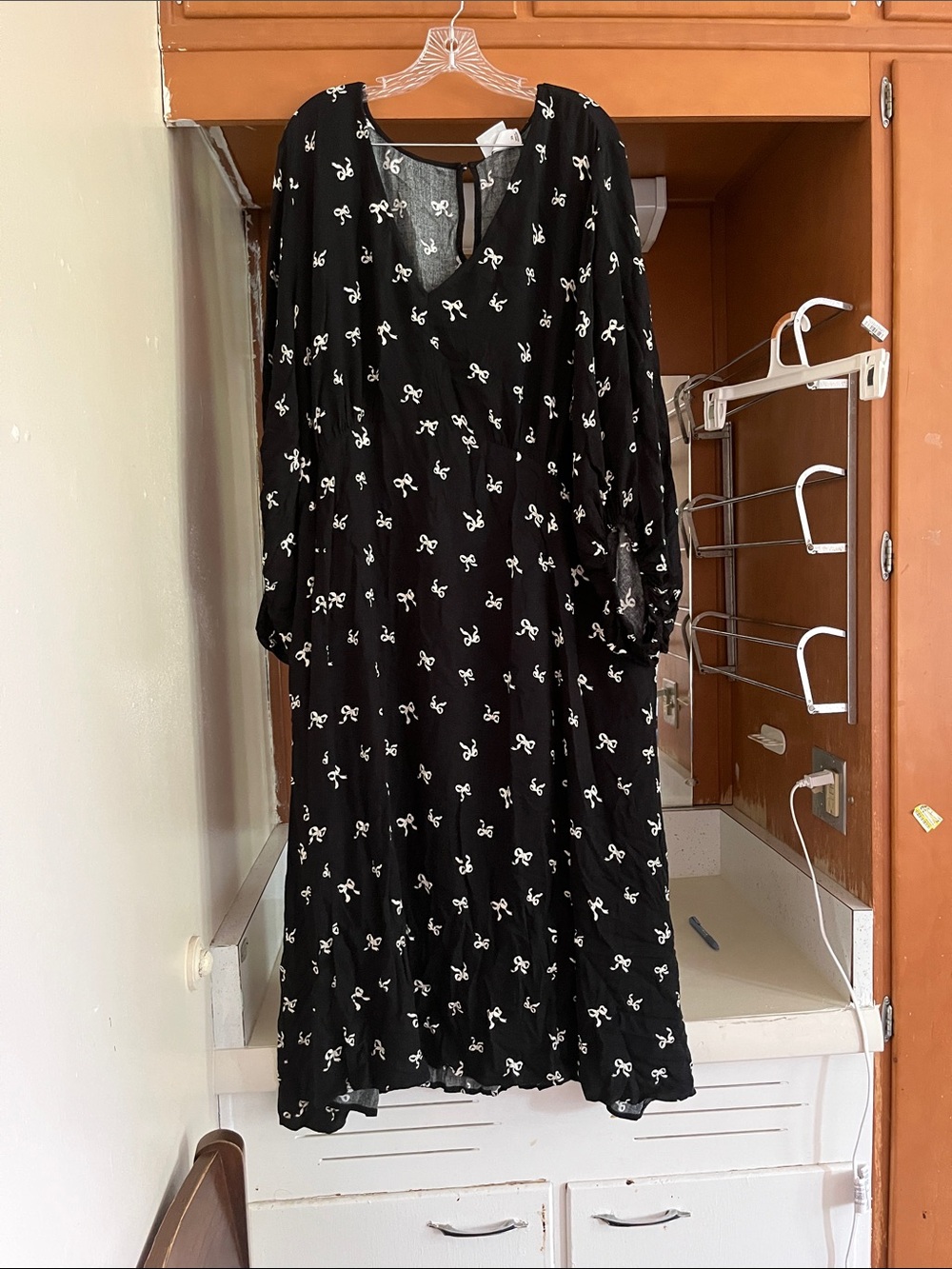 Ava & Viv Black Maxi Dress with White Bow Print